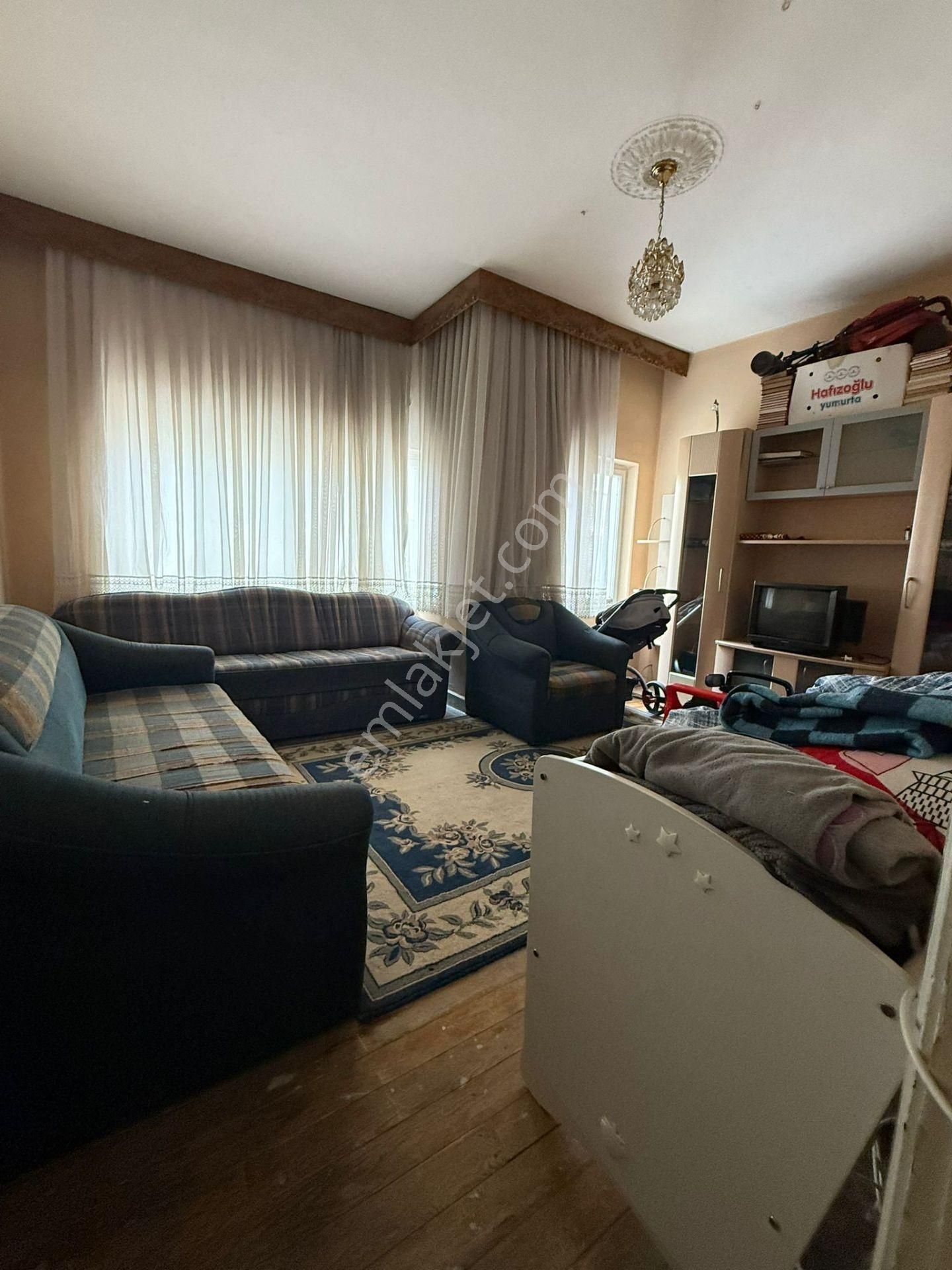 B-713 İstiklal Mahallesi Satılık 3+1 Daire
