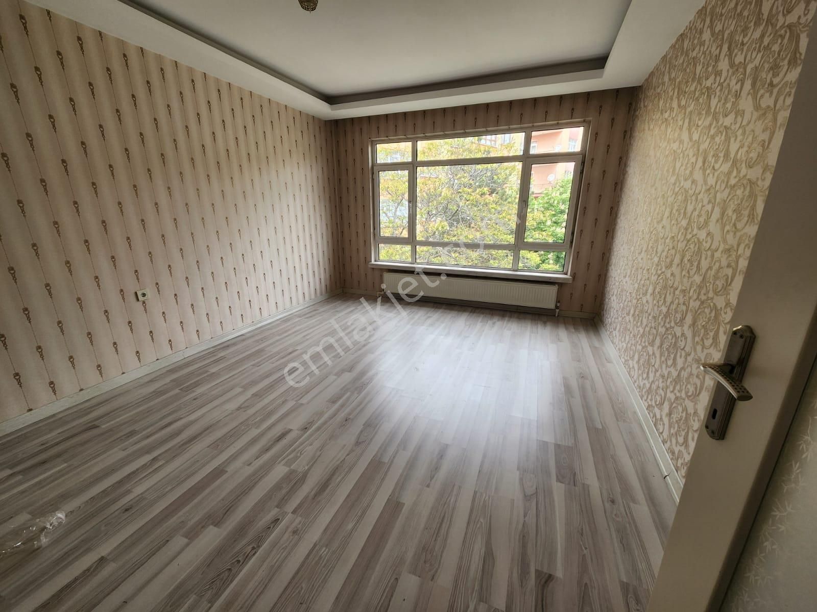 Adnan Yüksel Cad Osmanlı İş Merkezi Yakını Yapılı Satılık Daire