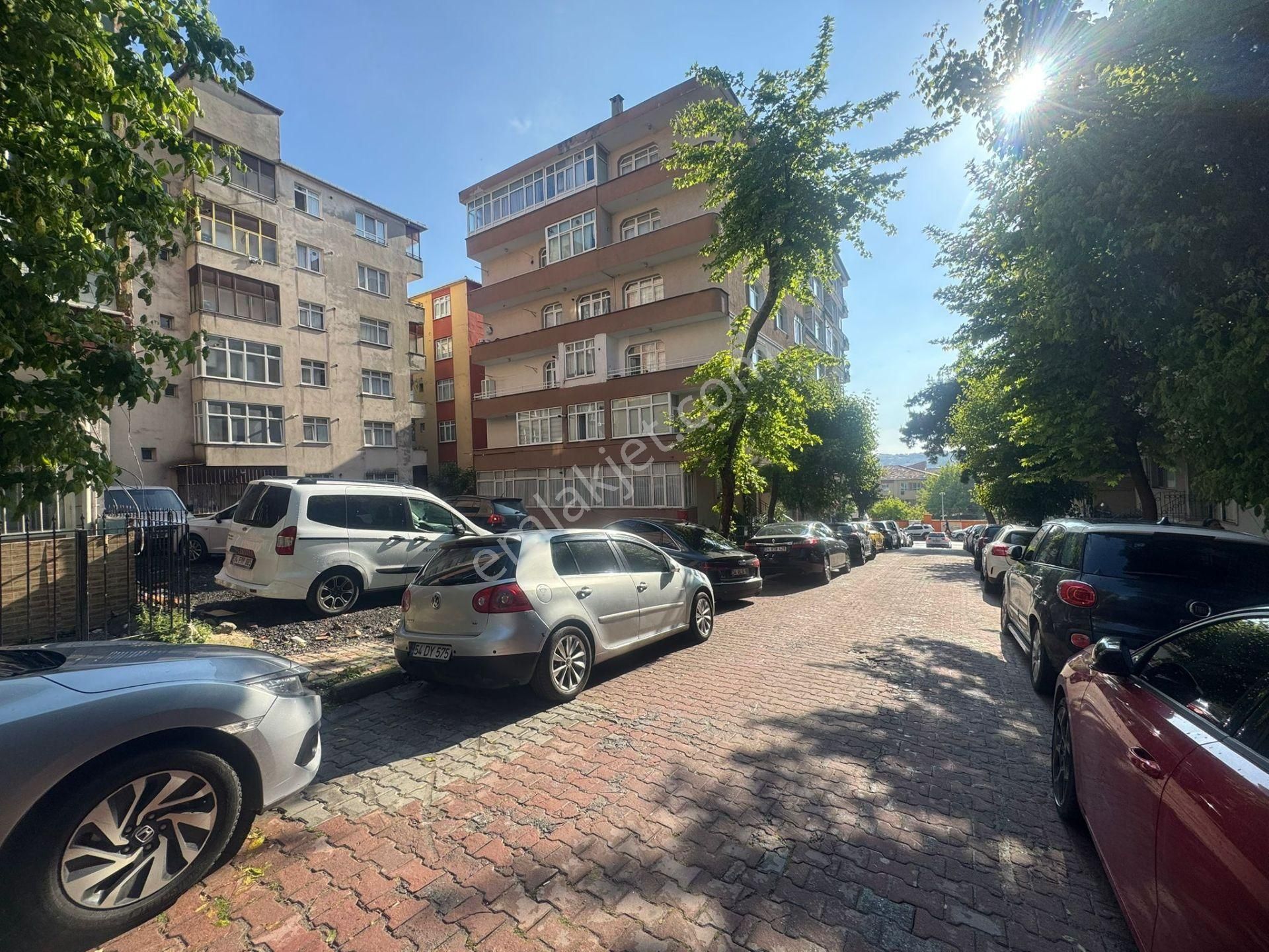 Bahçelievler'de Kentsel Dönüşüm Onaylı 3+1 Kelepir Ara Kat