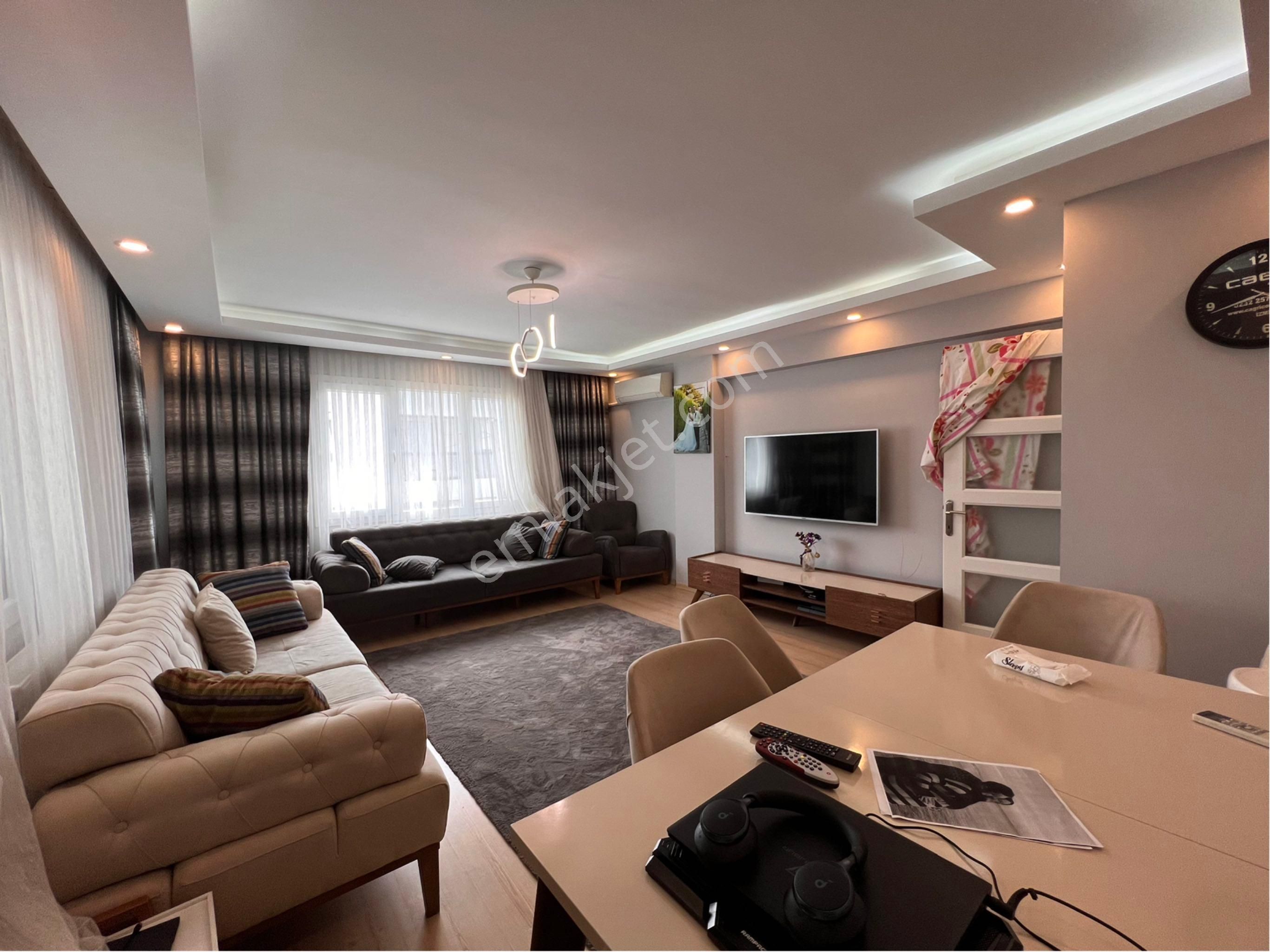 Buca Merkez Eski Cezaevi Yakını 3+1 125m2 Dgazlı Satılık Daire