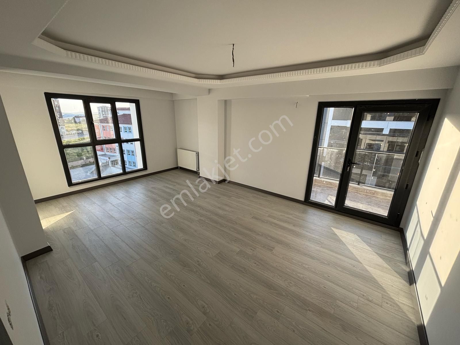 Orbeyden Hatip Mah. 2+1 110m2 Sıfır İskanlı Araç Takasına Açık