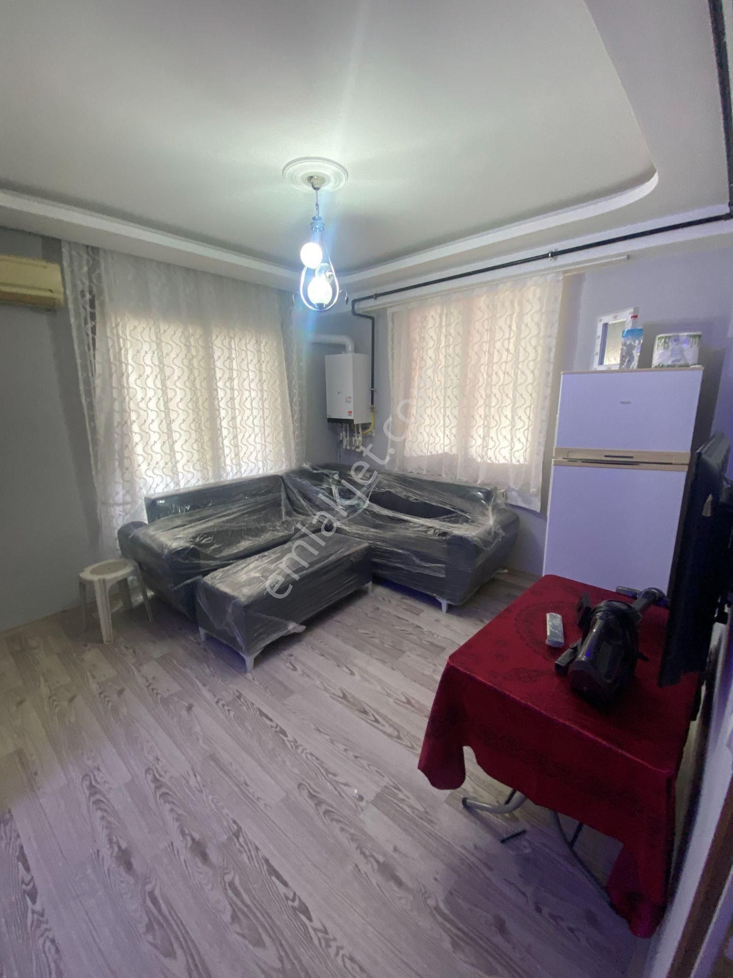 Tınaztepe Hast. Ve Kampüsü Yakını D.gazlı, Full Eşyalı 1+1 Daire