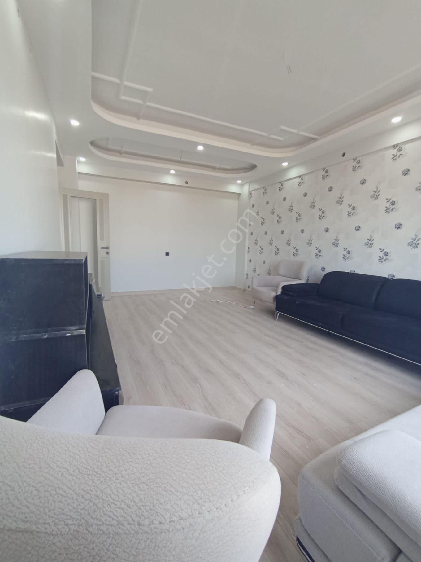 450 Evlerde Satılık 3+1 Daire