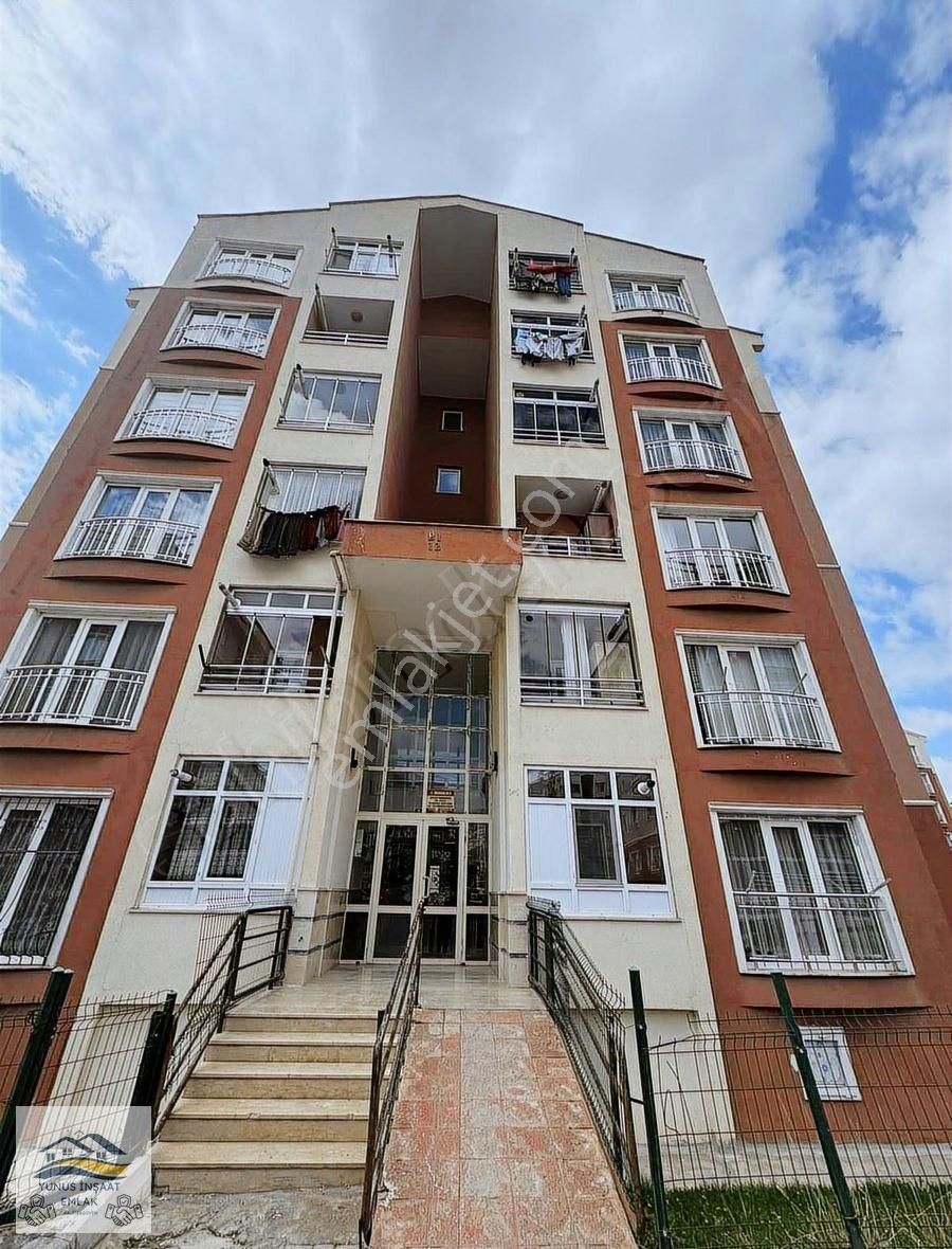 Yunus Emlak'tan Terminal Tokide Satılık Daire