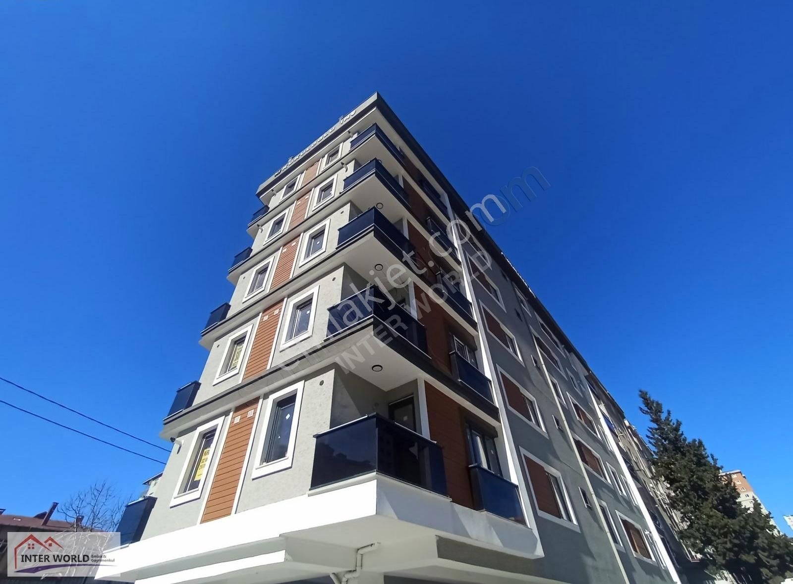 Sarphan Karşısı 2+1 İfm Komşu Balkonlu Sıfır Lüx Satılık Daire