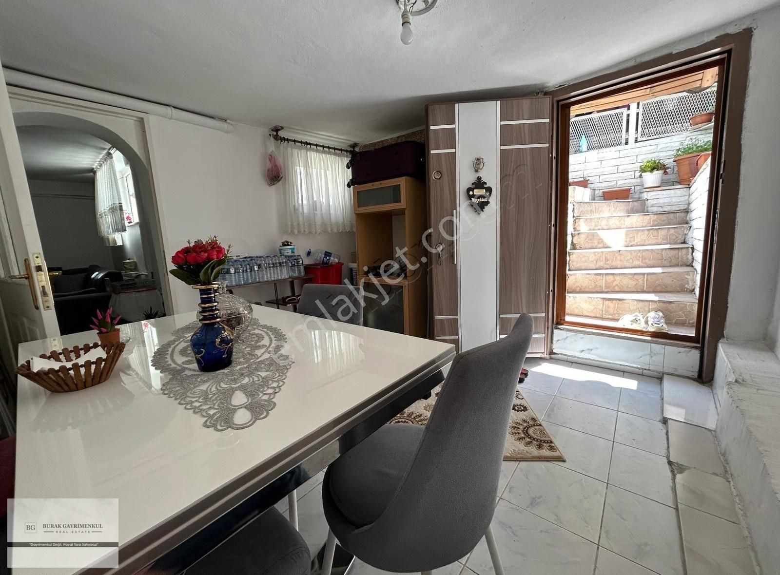 İstanbul Yoluna Cephe Velüx Avm Karşısı Yapılı Triplex - Görsel 32