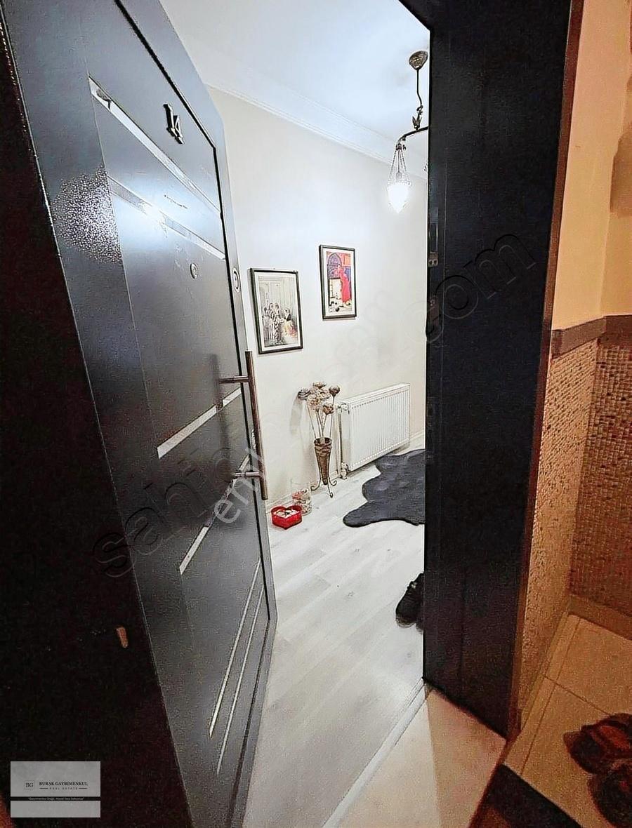 Demetevler Metro Yakını Ara Kat Full Yapılı Merkezi Konumda - Görsel 18
