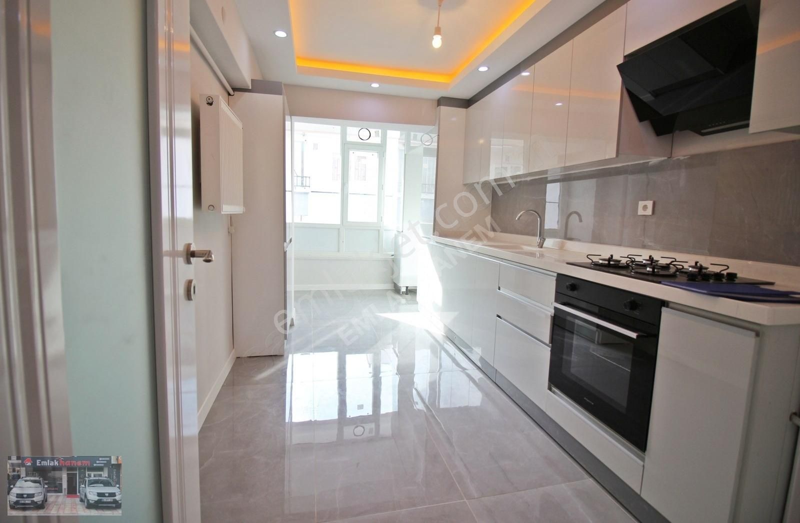 Topçu Göbekte Katta 3+1 Ful Yapılı Ultra Lüks Daire