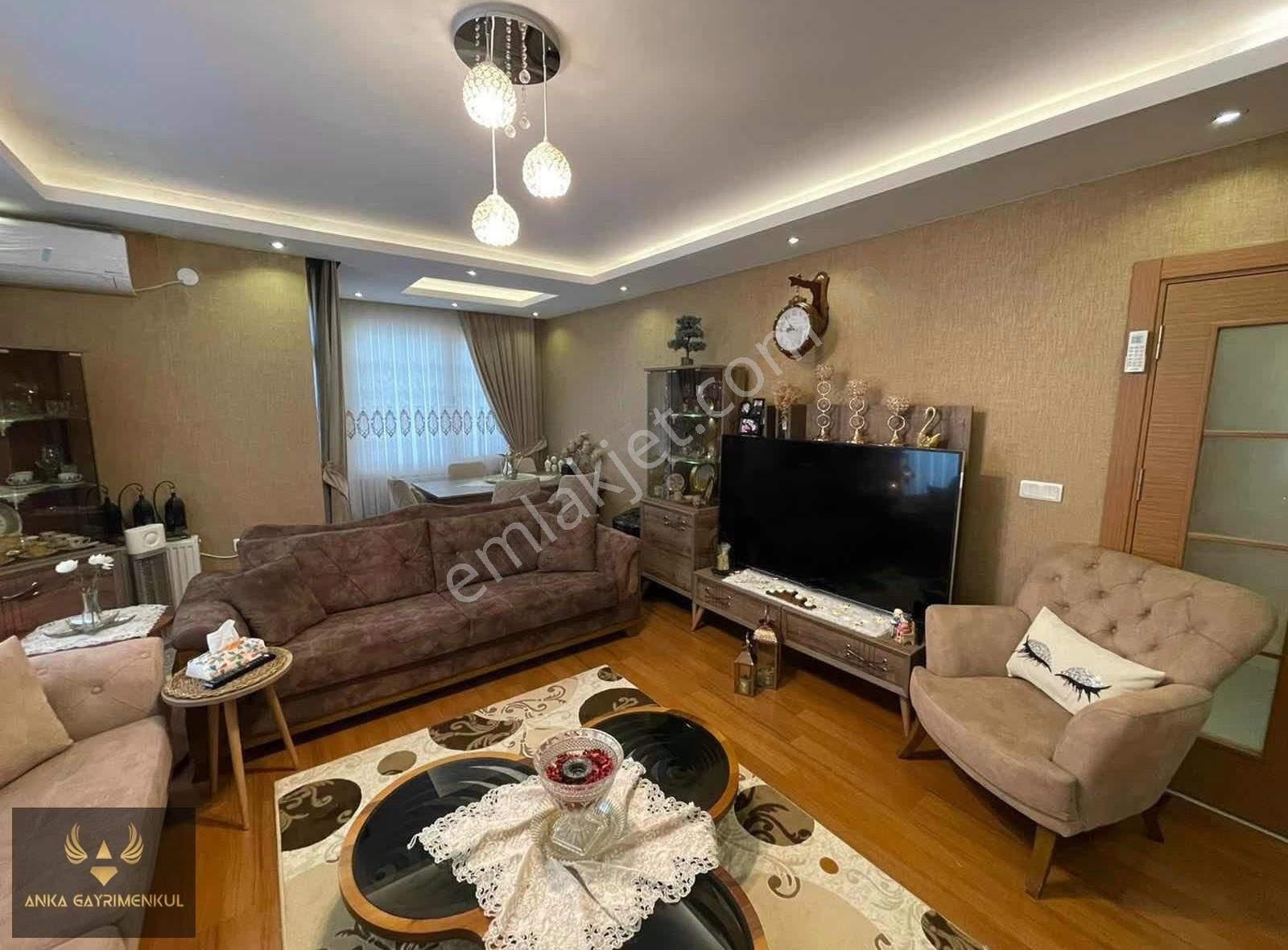 3+2 Satılık Daire Kiracısız Deniz Manzaralı