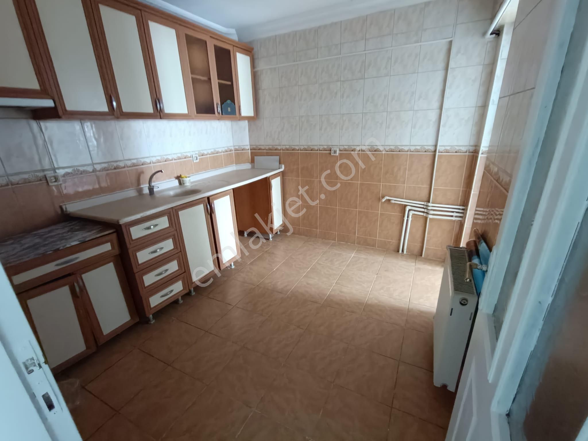 Etimesgut Süvari Mhde 3+1 Ara Kat Bağımsız Daire