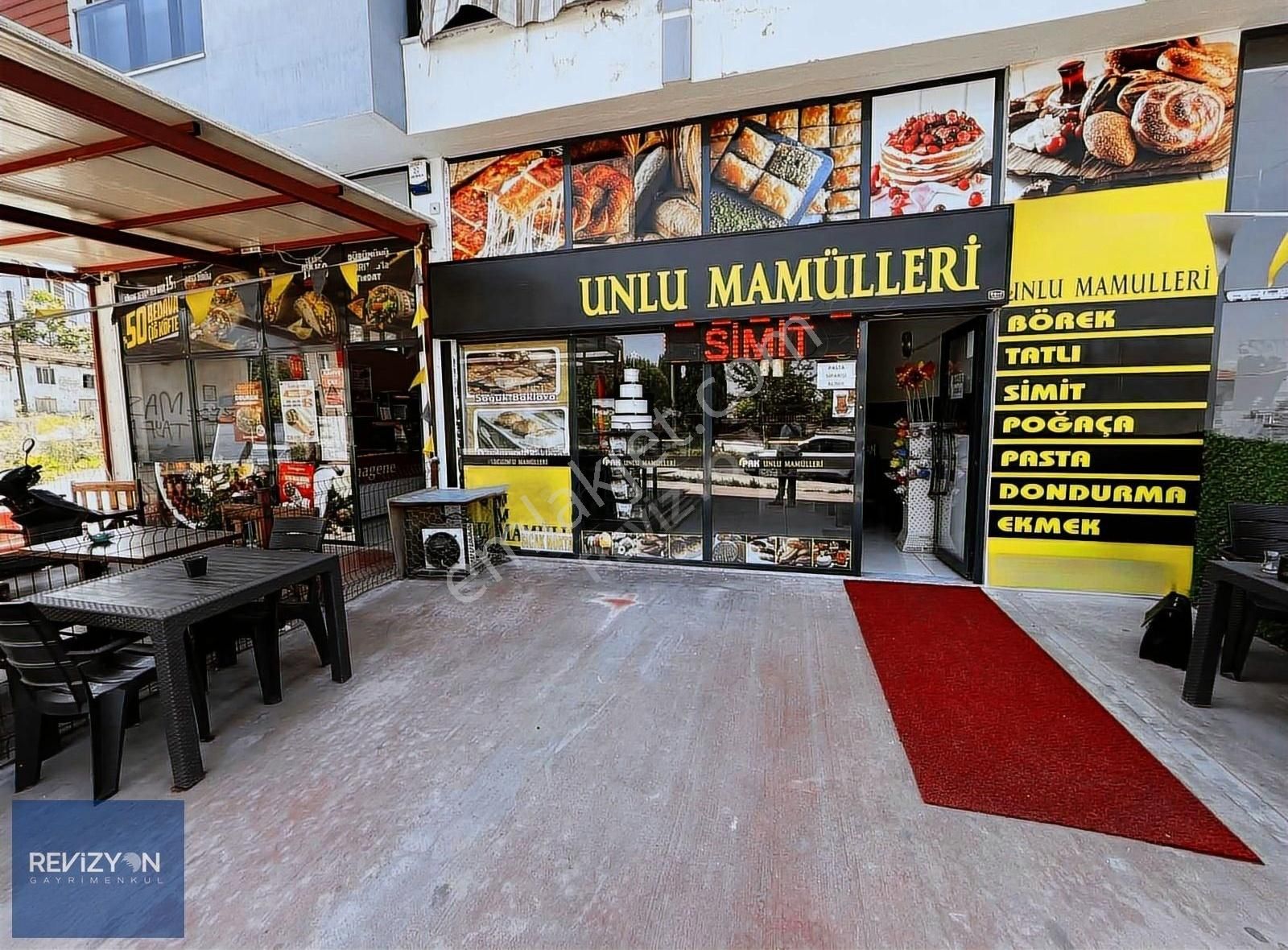 Acil!!! Devren Satılık Pasta Ve Simit Dükkanı