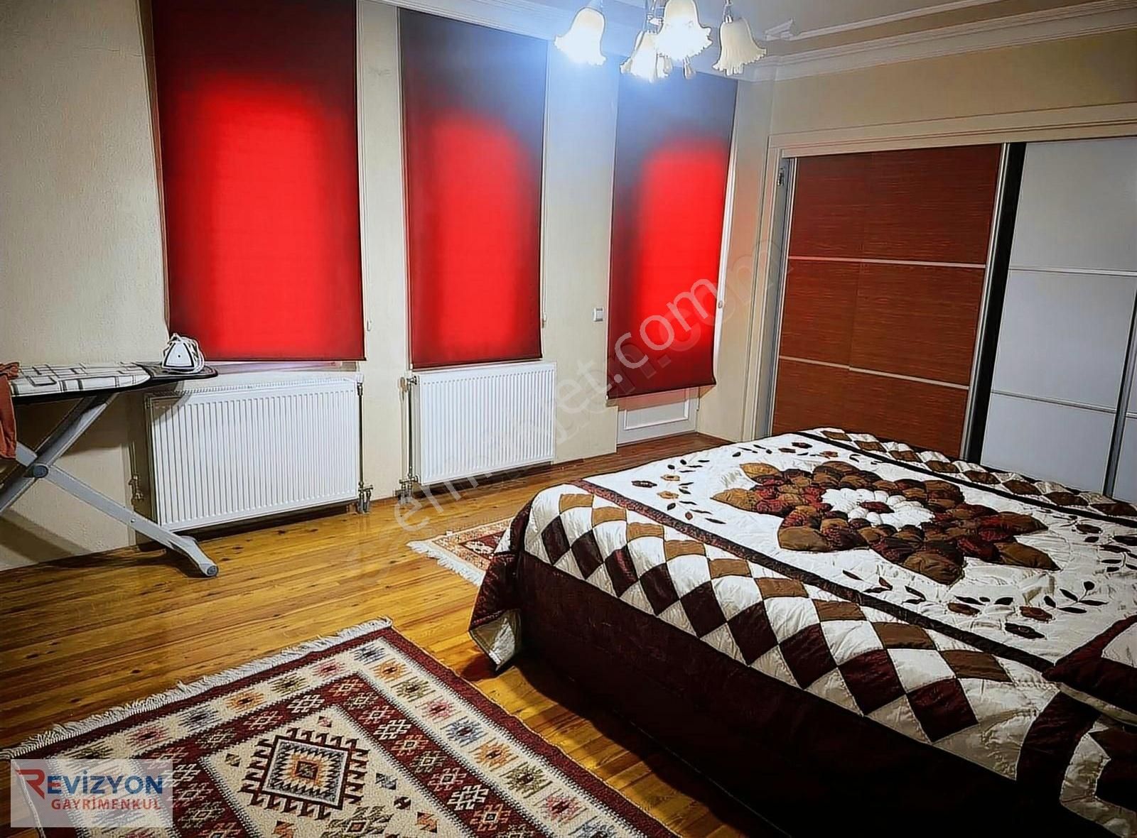 Tuna Petrol Üzeri Satılık Villa, Doğalgazı Kapısında