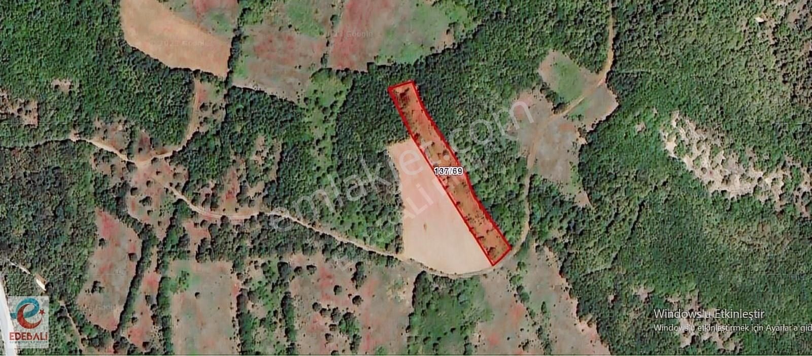 Satılık Bahçe 2.791 M2 Sütlükte Yolu Mevcut