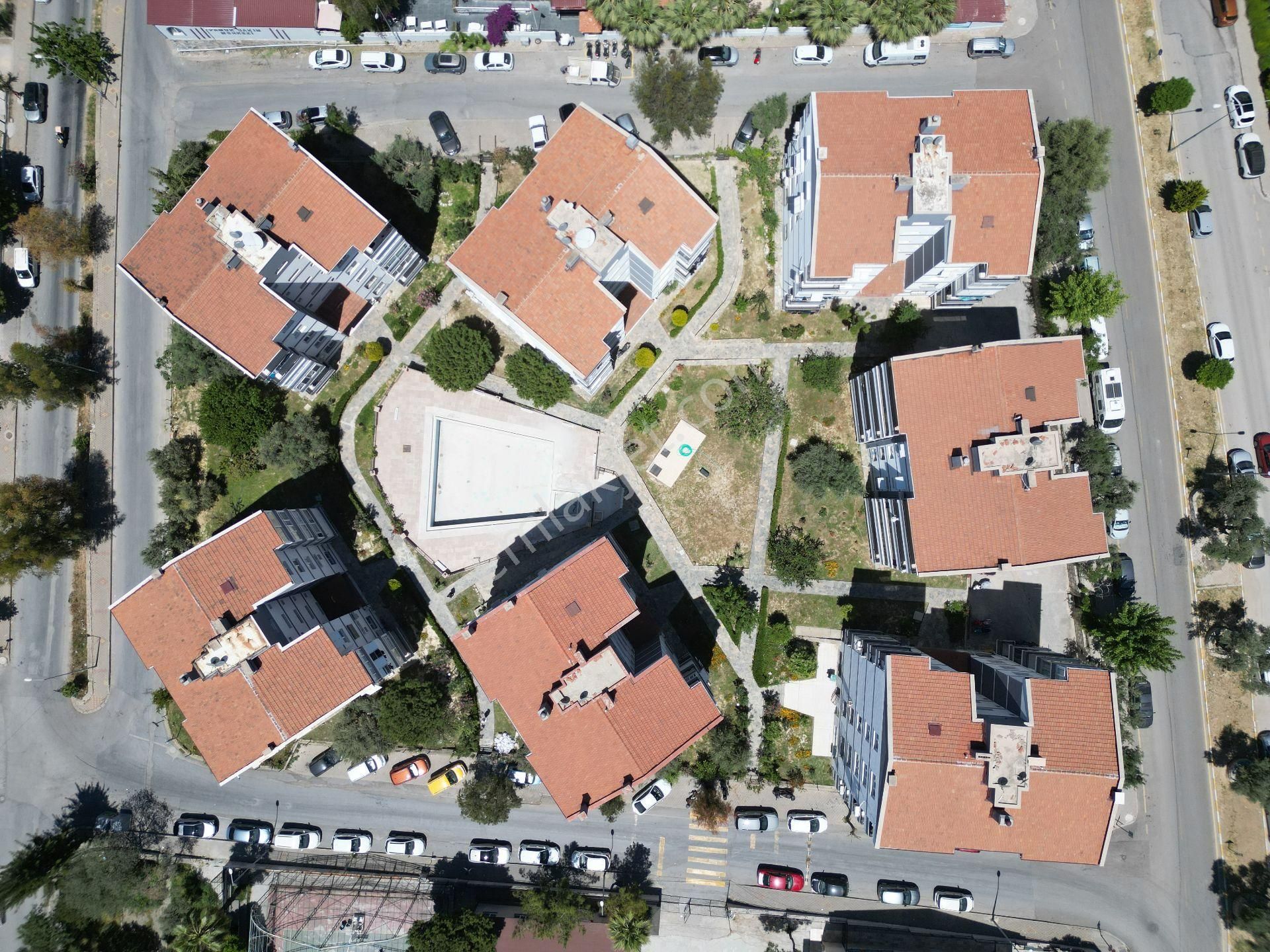 Ege Mahallesınde Muhteşem Denız Manzarası Olan Köşe Konum 3+1 Daıre