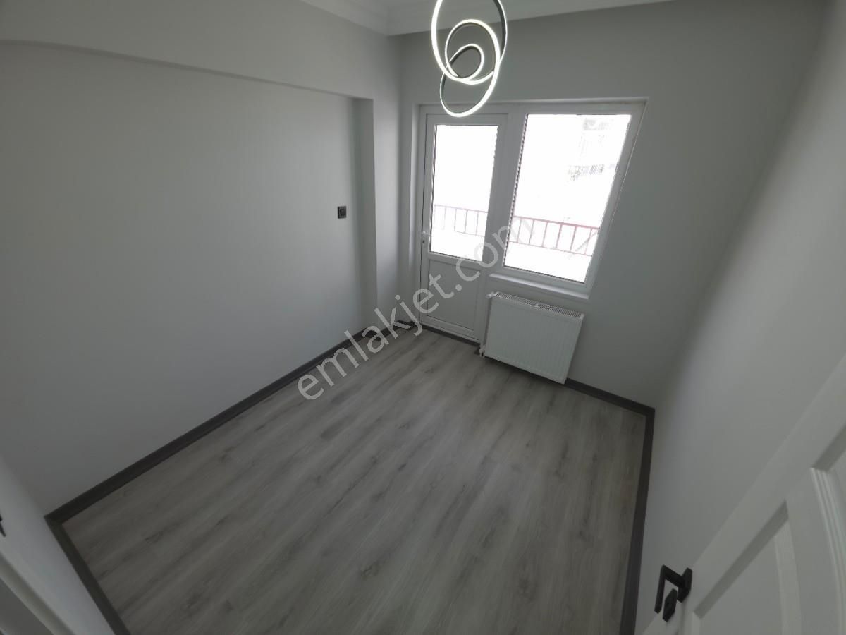 Sincan Pınarbaşı Mah 3+1 Katta Yapılı Daire