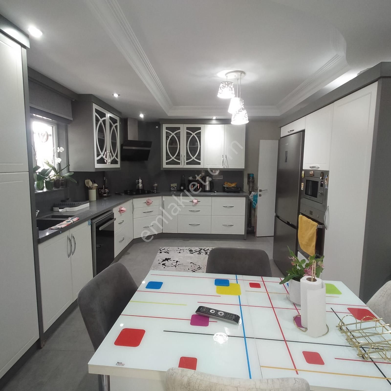 Ender Uysal Gayrimenkulden Siteler De 3+1 Masrafsız Lüx Daire ....