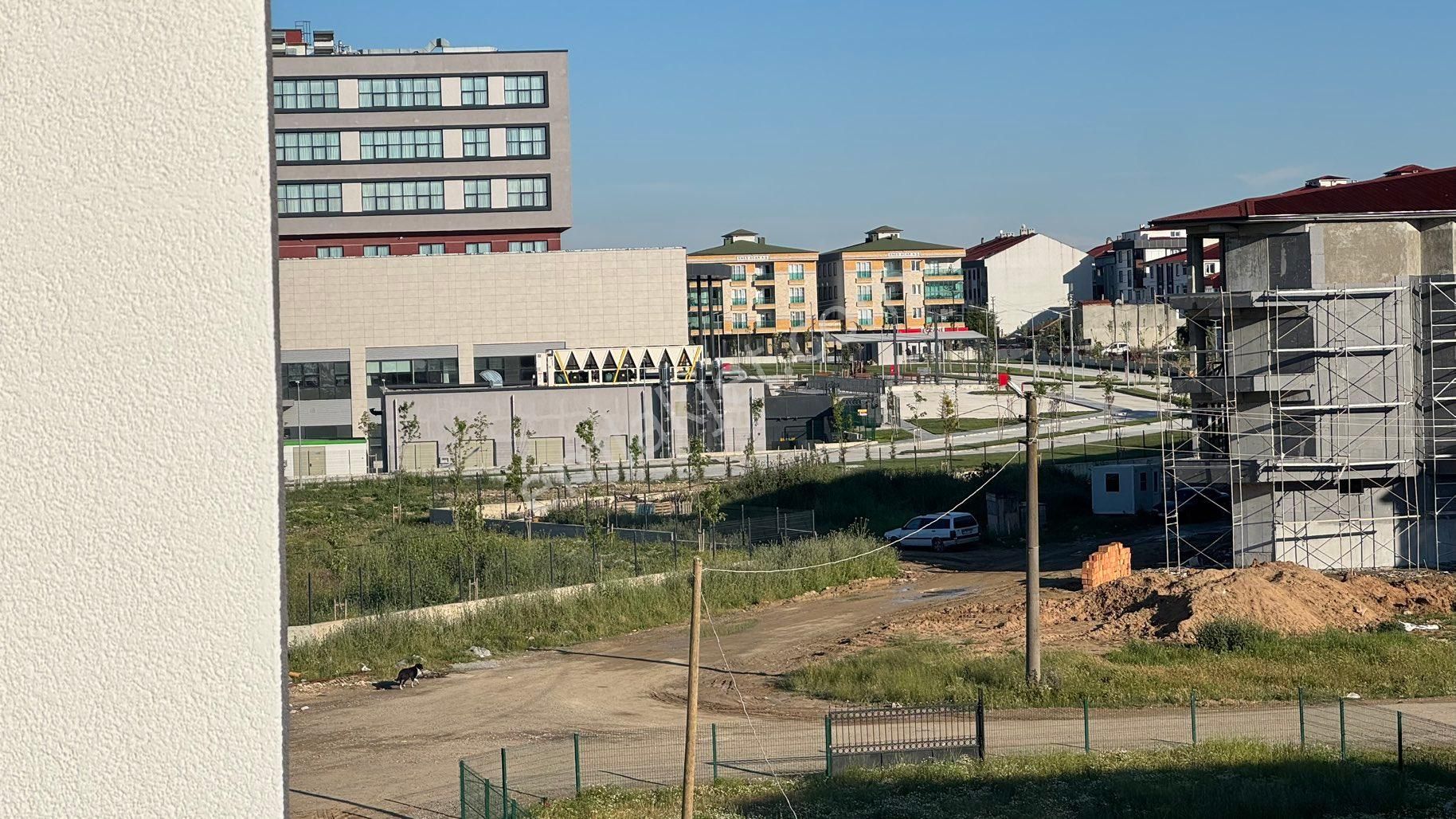 Yeni Devlet Hastanesinin Yanında 1 + 1 Daire
