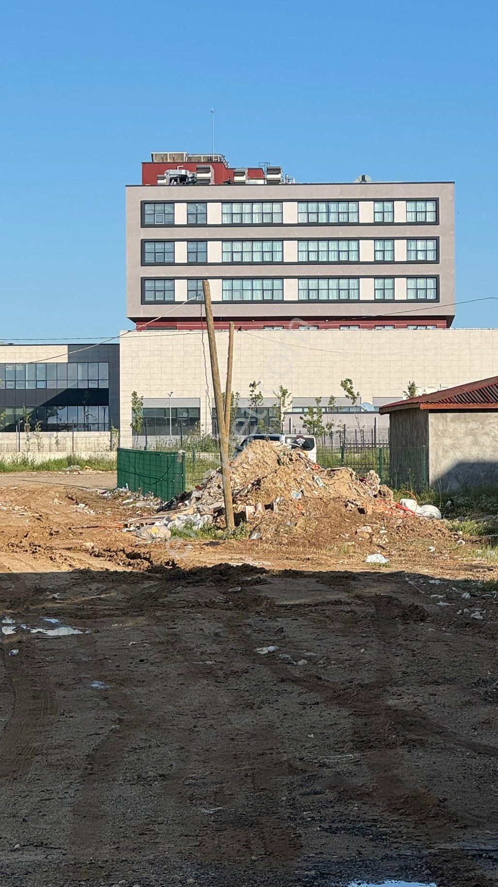 Merkezde Okullara Yakın 2 + 1 Daire