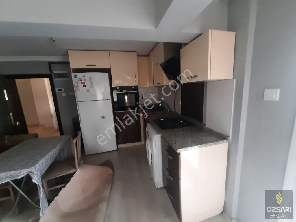 Bornova Atatürk Mah. Eşyalı 1+1 Kiralık Daire