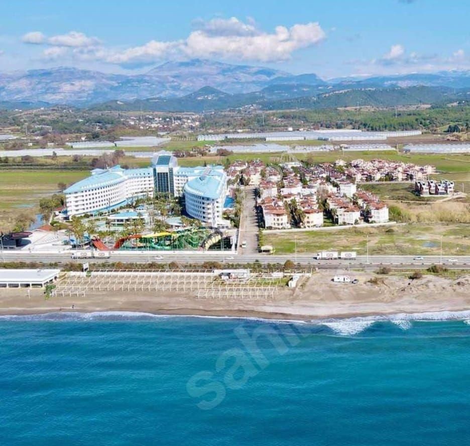 Cristal Admiral Oteli Yanı 4 Kat Yazlık 2 Tapu
