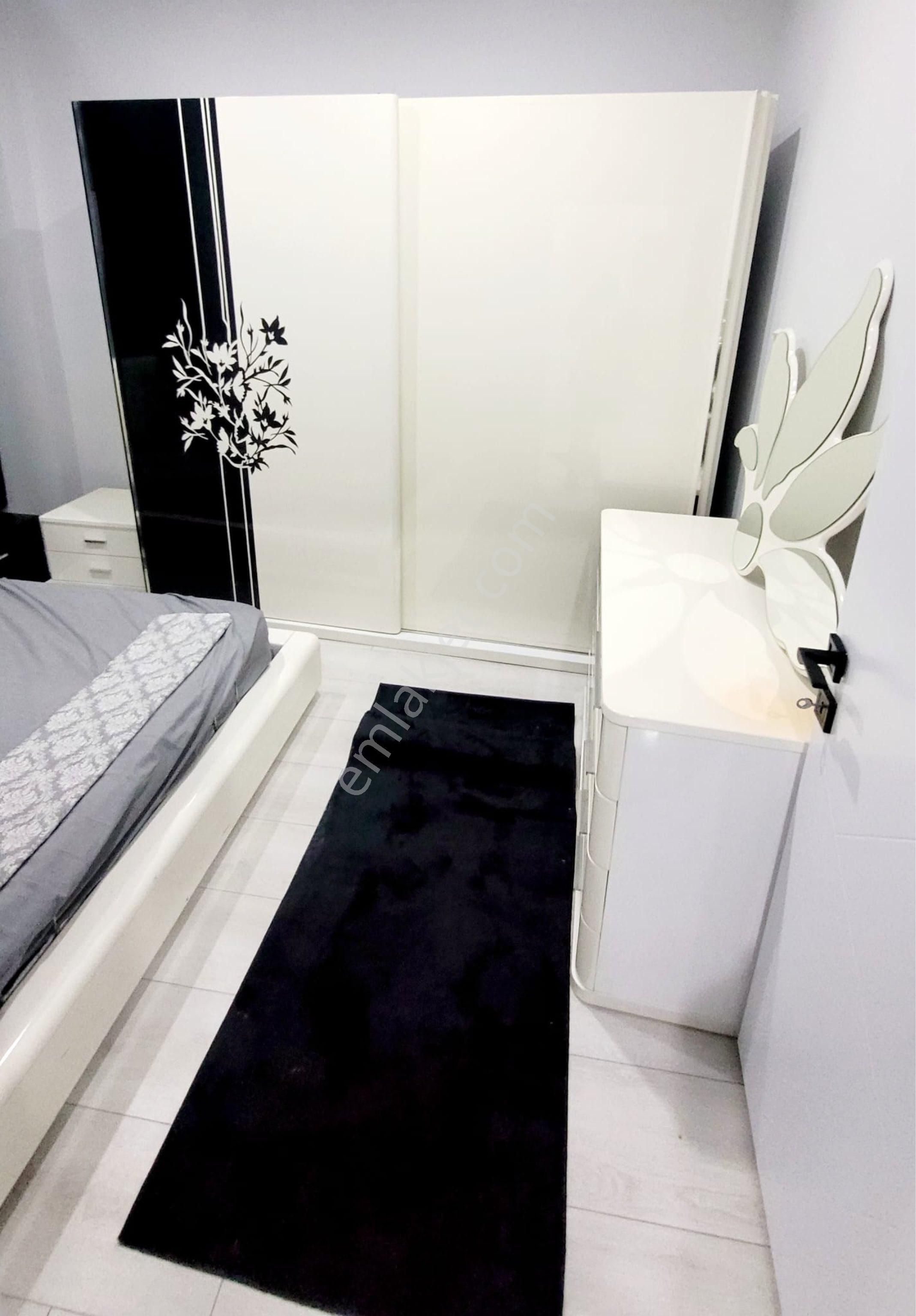 Denizköşkler’de 2+1 Sıfır Full Eşyalı Kiralık Bahçe Katı Lüx Daire