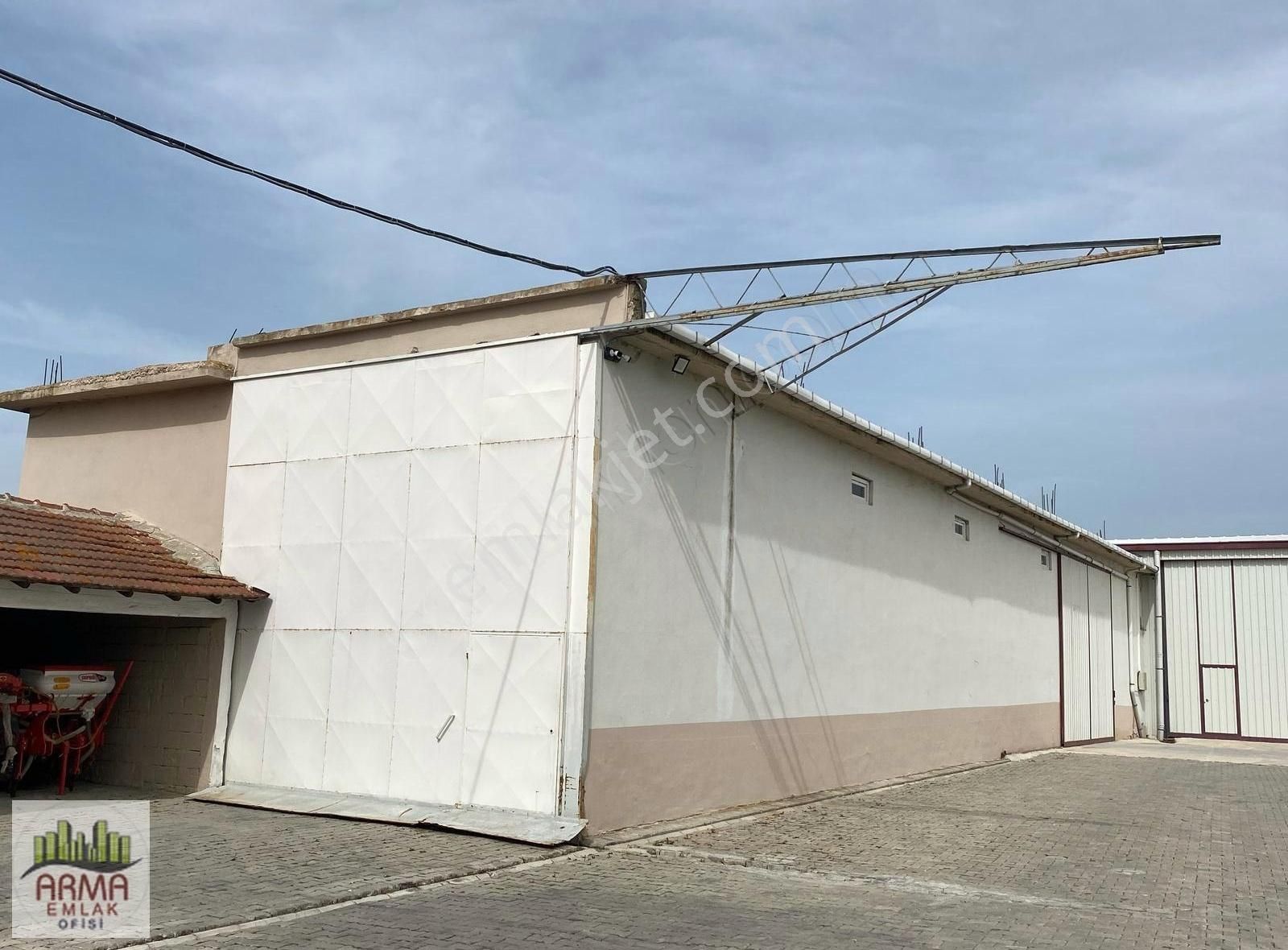 Ergene/ahimehmet'te Kiralık 350 M2 Depolama Alanı