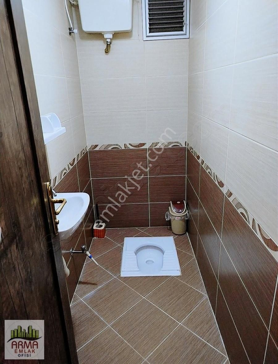 Muhittin Mah. Ara Kat Güney Cephe Satılık 3+1 Geniş Daire - Görsel 3