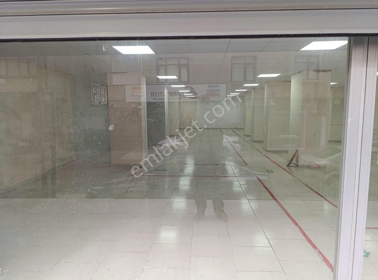 Abdurrahman Gazi Mahallesi Satılık 200 M2 Her İşe Uygun Dükkan - Görsel 22