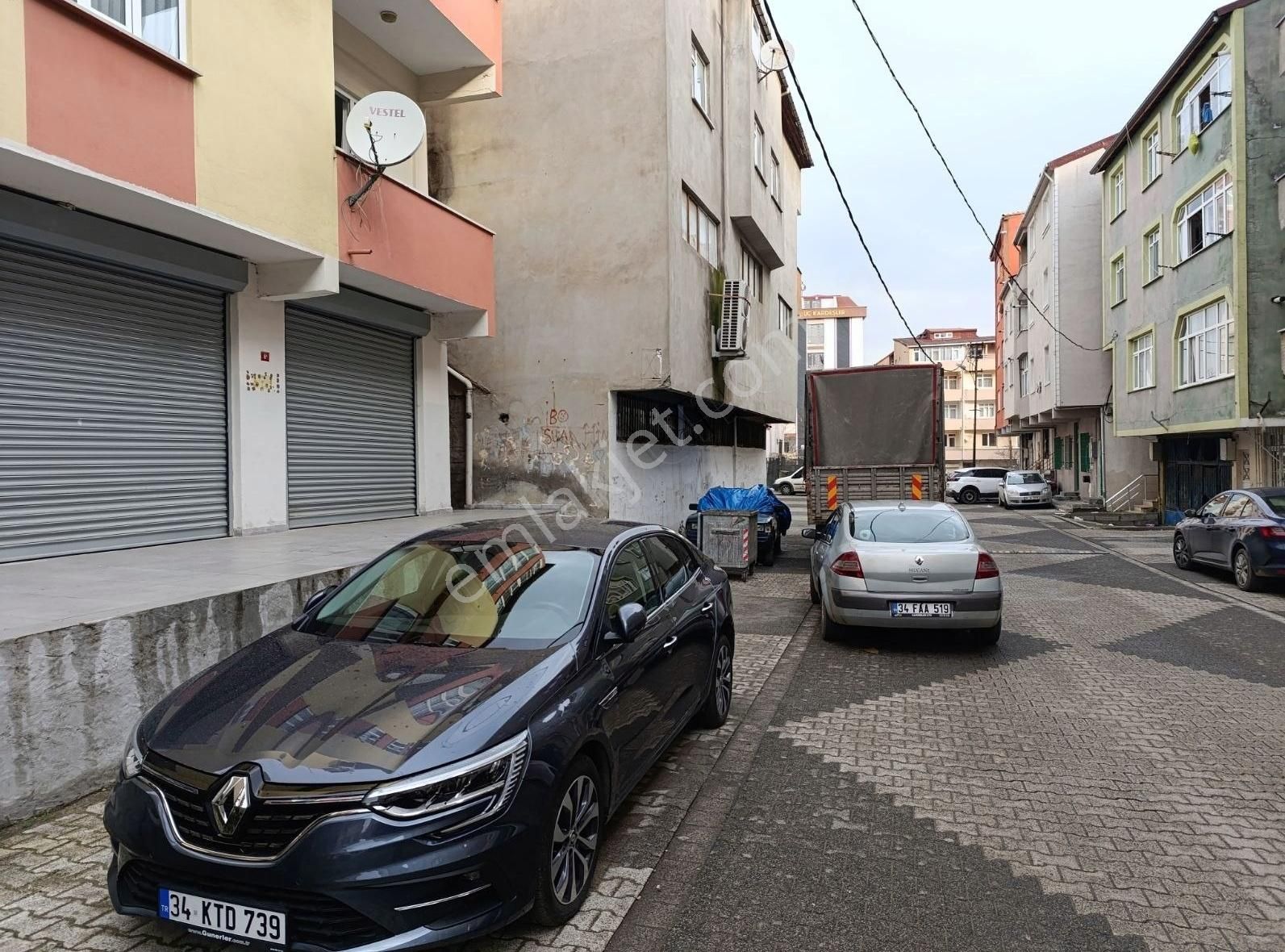 Abdurrahman Gazi Mahallesi Satılık 200 M2 Her İşe Uygun Dükkan - Görsel 21