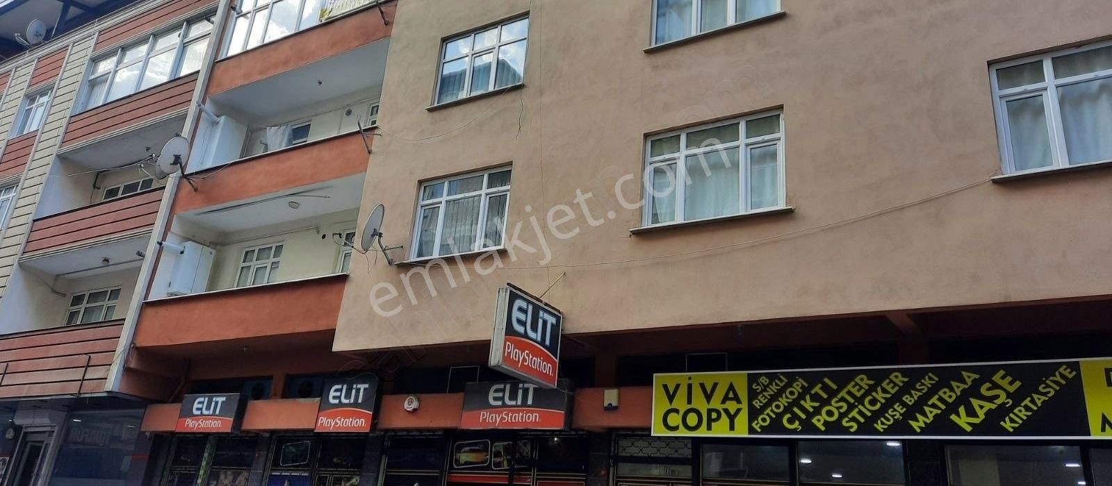 Sultanbeyli Merkezde 135 M2 3+1 Daire
