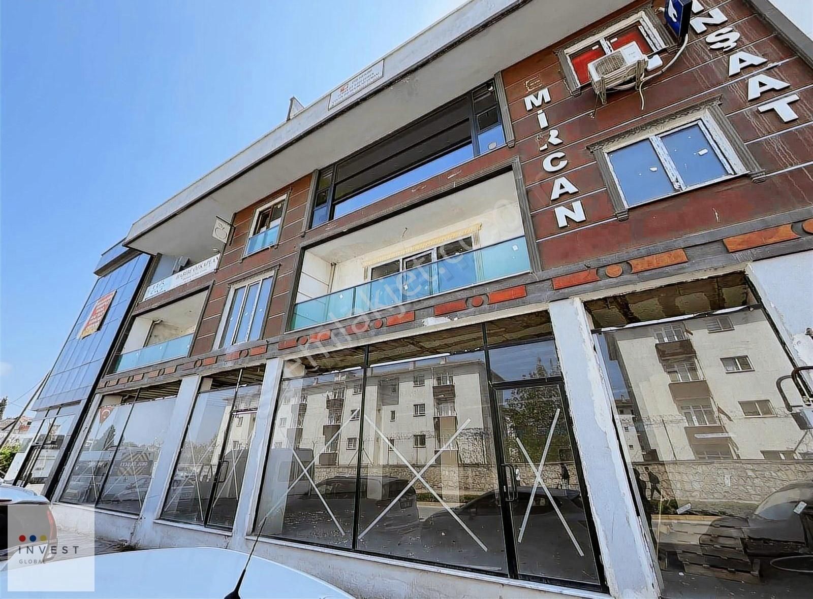 Invest Global'den Gölcük Merkez'de Kiralık 175m² 1+1 Ofis
