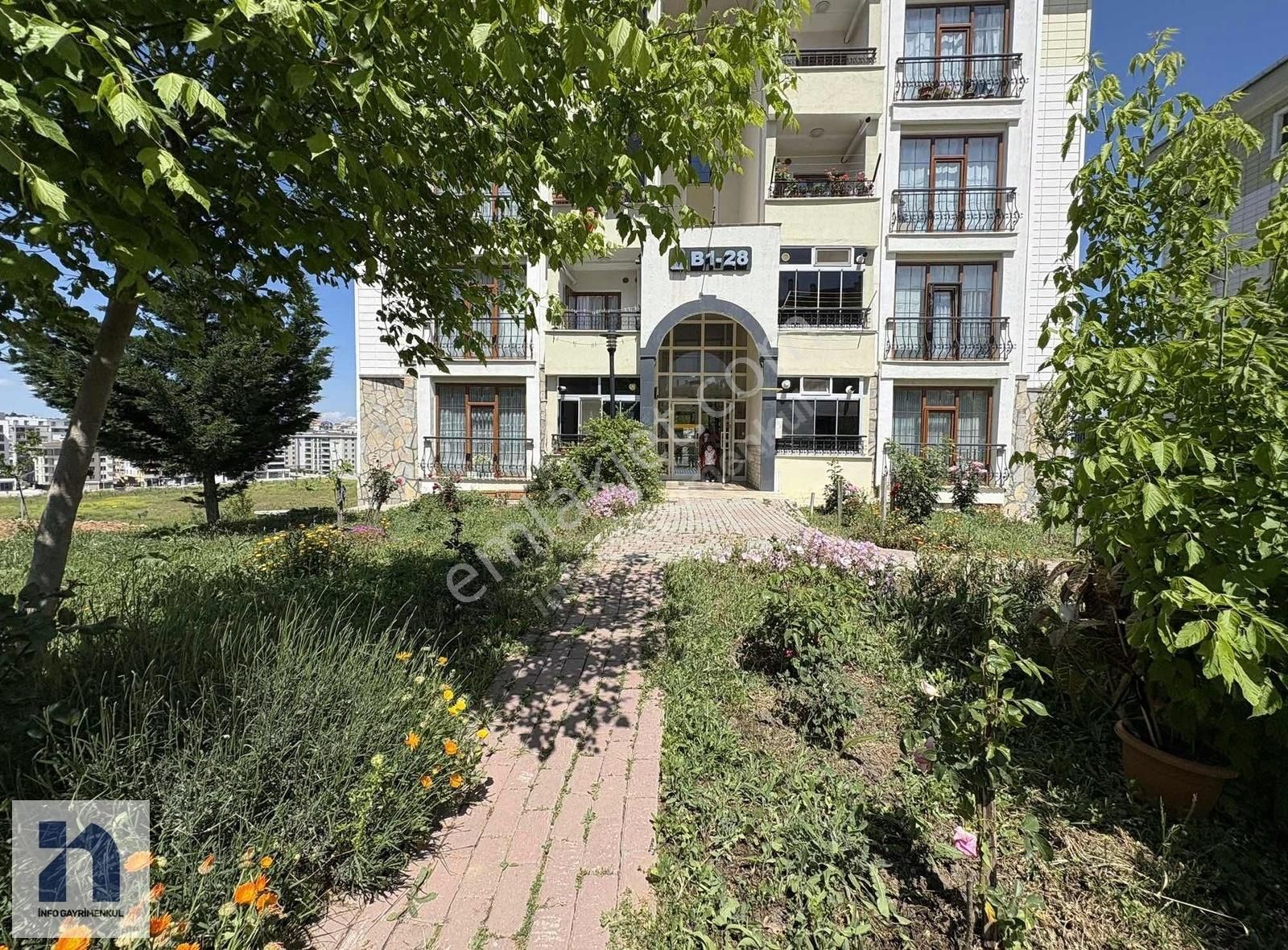 Nilüfer Balkan Emekli Tokiler 2+1 Satılık Daire