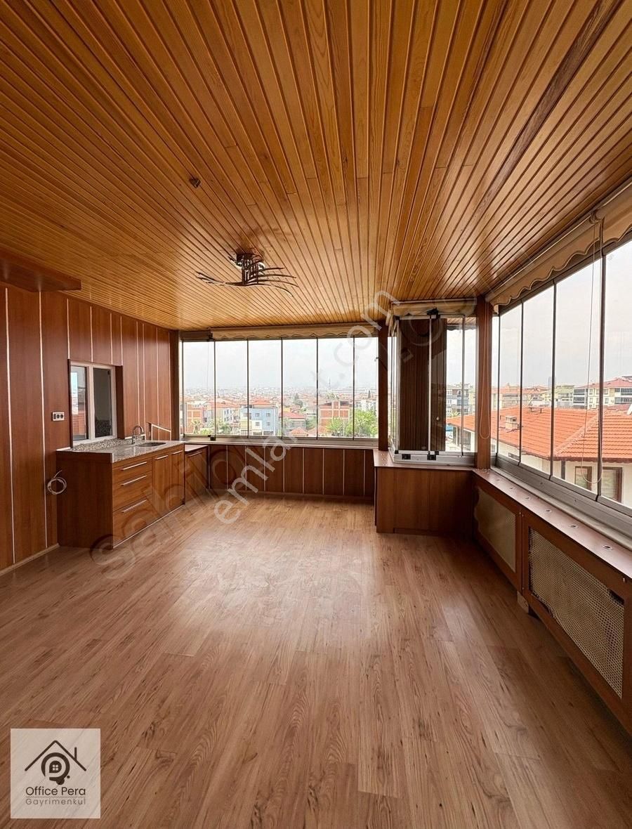 Sevindik Enerya Altı 250m²4+1 Manzaralı Cam Balkonlu Geniş Daire