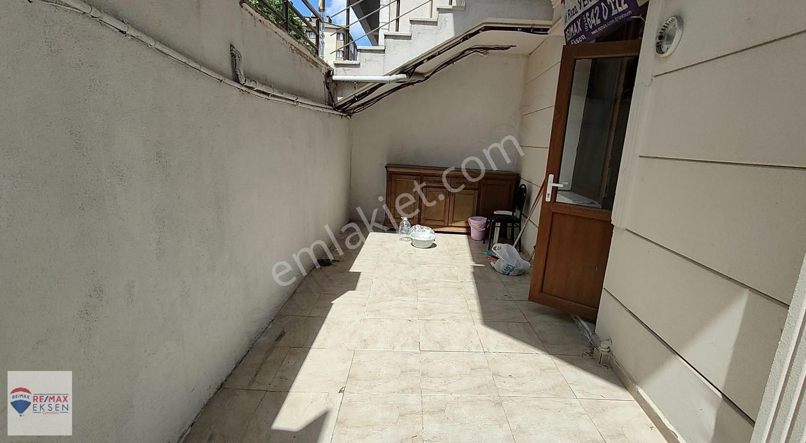 Çekmeköy Hamidiye Mah. Bahçe Kullanımlı 2+1 Kiralık Daire