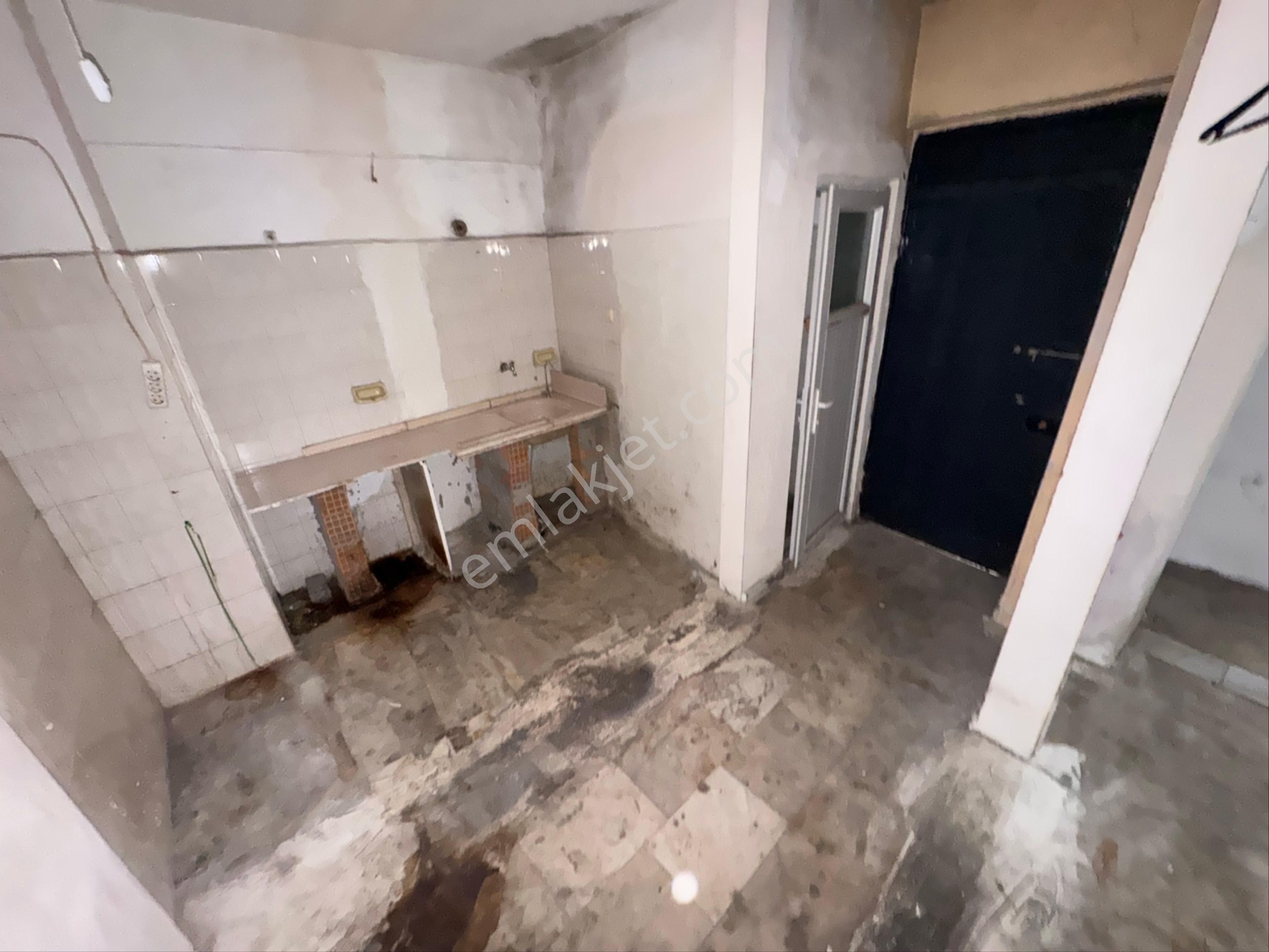 Zafer Gayrimenkulden Kiralıkdükkan 1.kat200m2asansörlü Tranvayacephe İstanbulsultangazi U.mumcu Mhde - Görsel 10