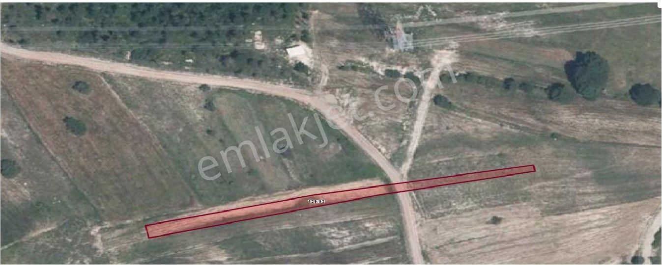 Remax Hür Ülkü Çakar'dan İzmit Bulduk Köyü'nde Satılık Yatırımlık Tarla
