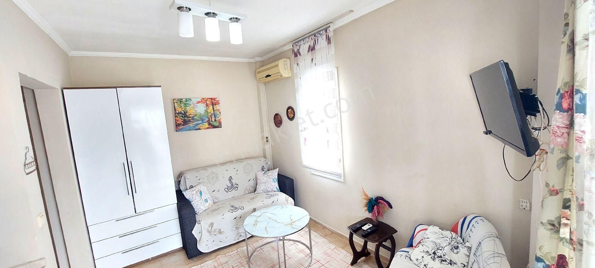 Barlar Sokağın İcerisinde 1+1 Ful Eşyalı Konut