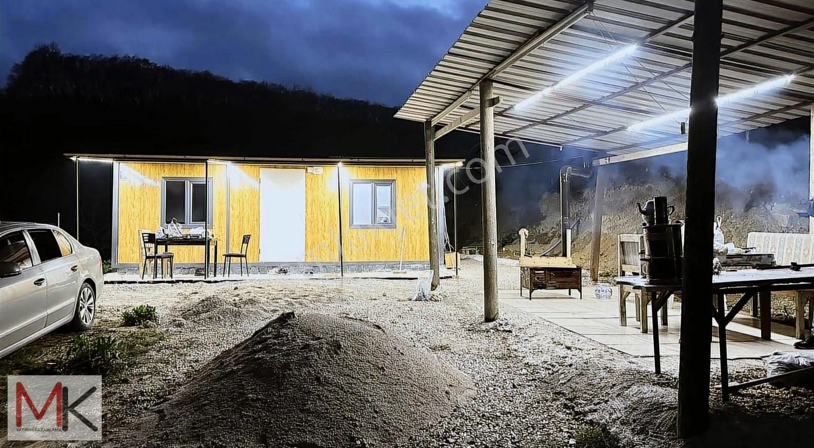Dumanda 840 M² Tapulu Arazi Üzerinde Sıfır, Eşyalı,1+1 Bağ Evi!