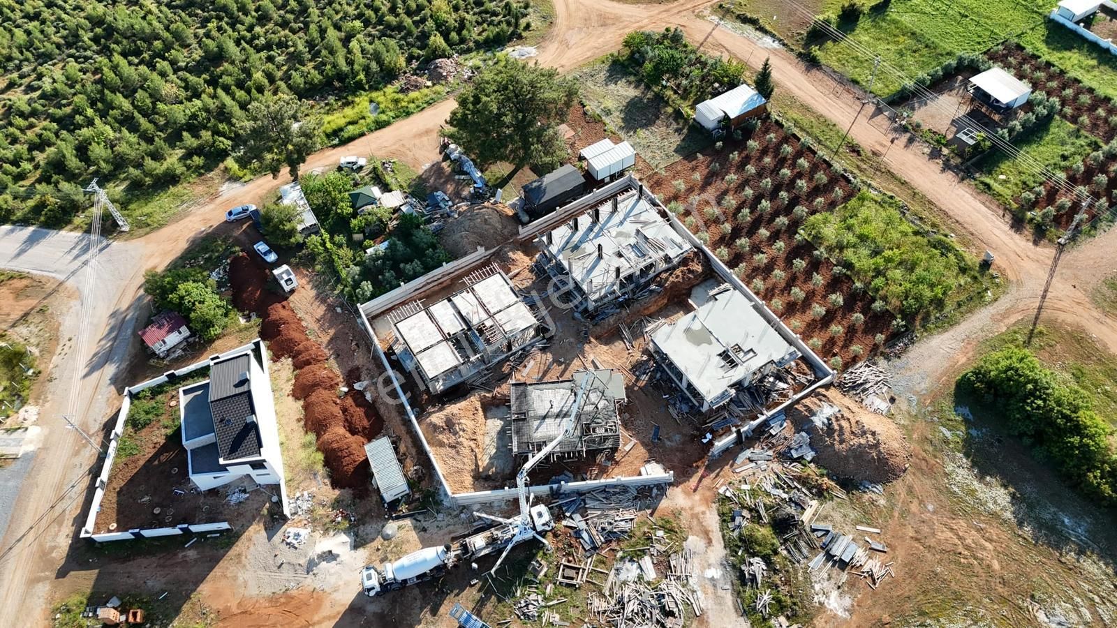 İnşaatı Bitmek Üzere Satılık Villa Kepez İnanılmaz Fırsat