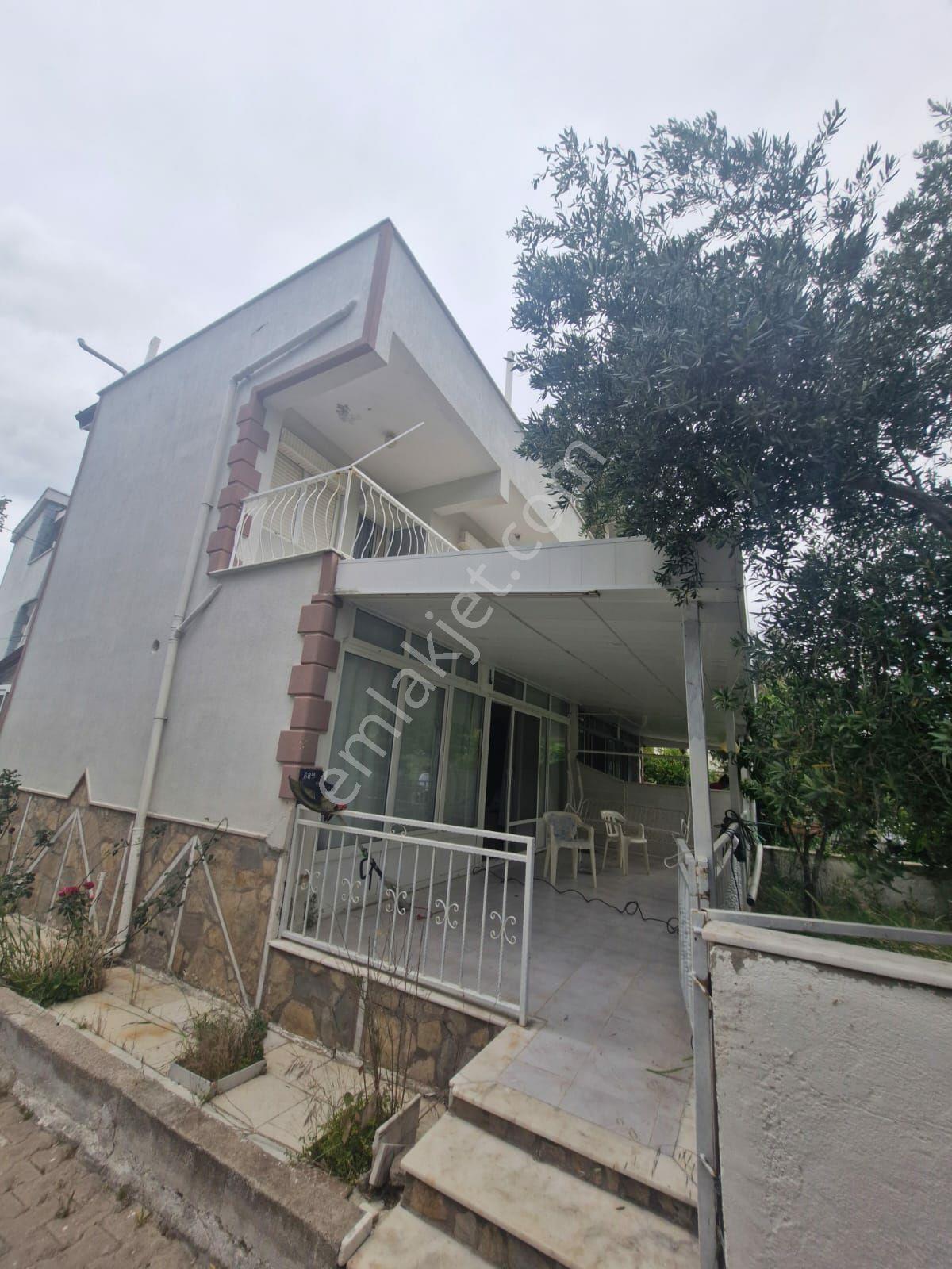 Kuşadası Güzelçamlıda Genis Bahçeli İkiz Villa.. - Görsel 12