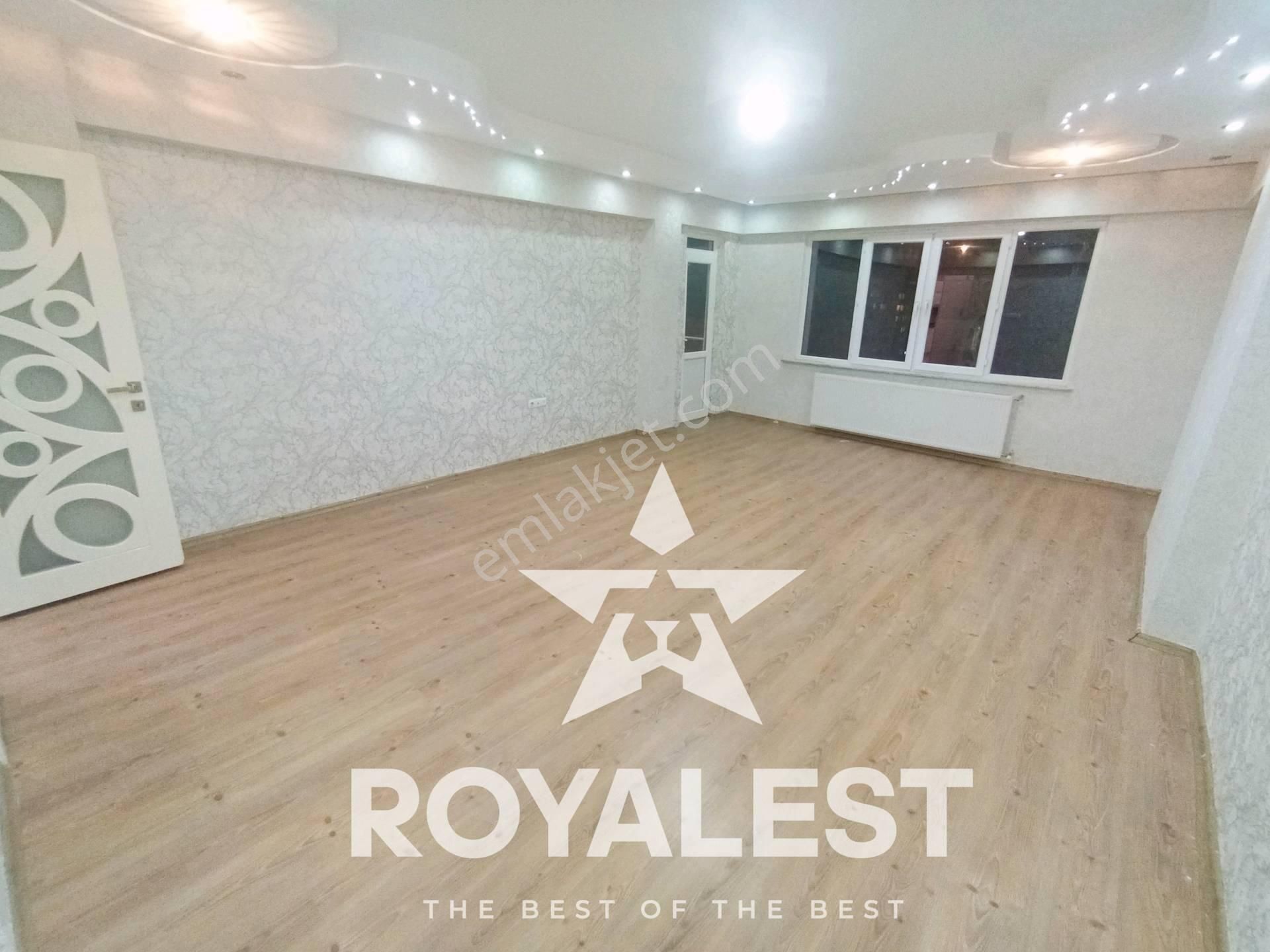 Royalest'ten Geniş Ve Çok Bakımlı Özel Tasarım 3+1