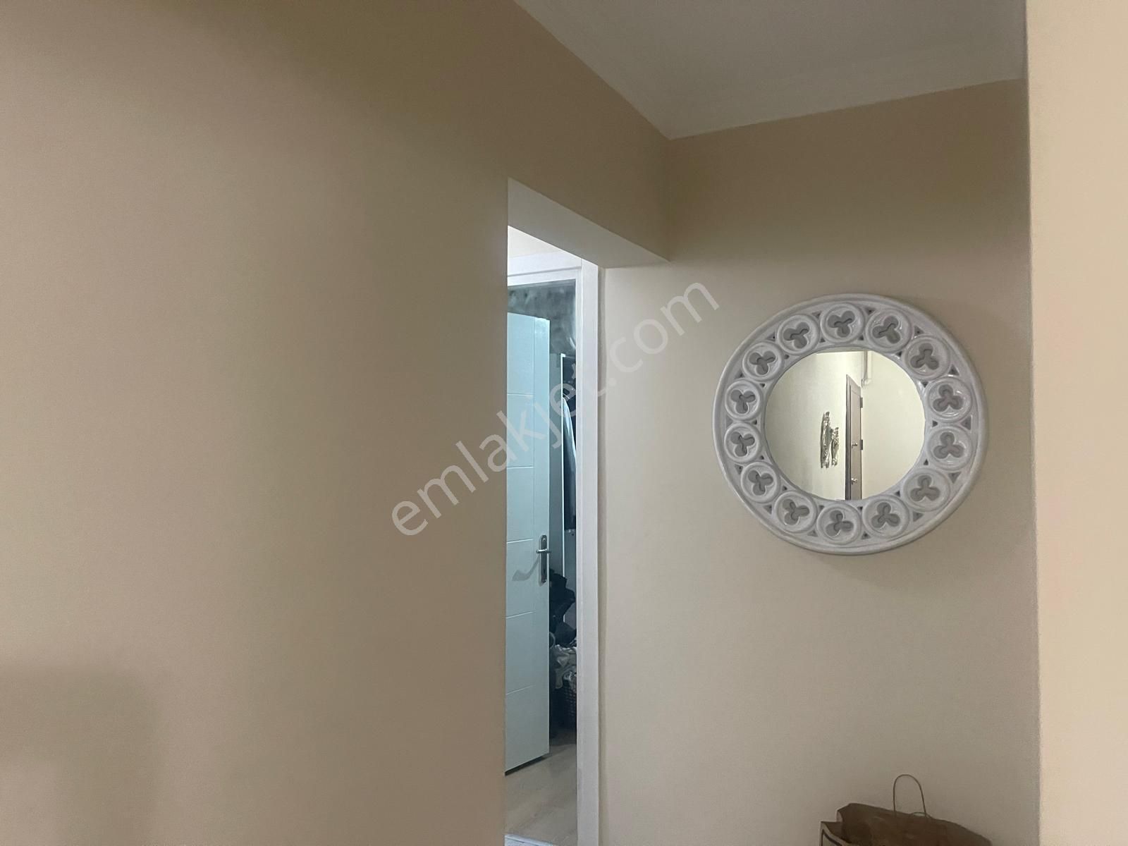 Karabağlar Tahsin Yazıcı Satılık 3+1 Ebeveyn Banyolu Oda - Görsel 23