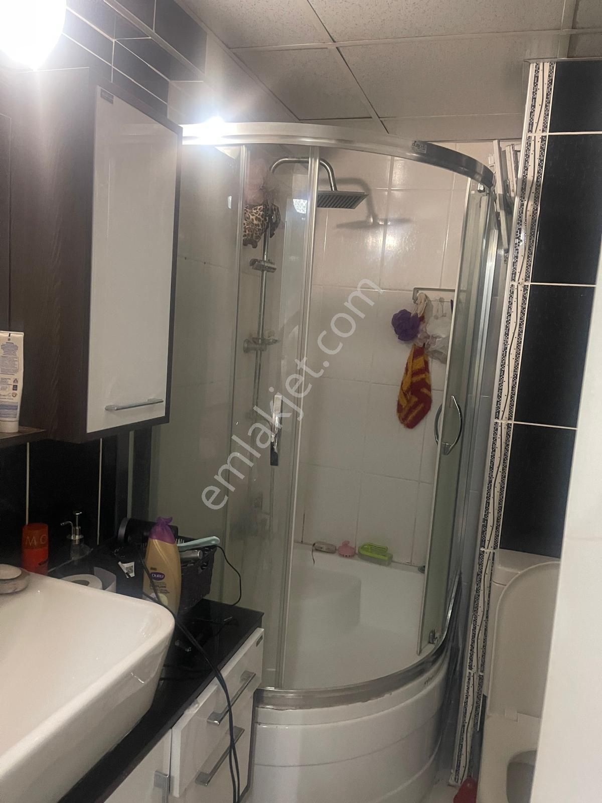 Karabağlar Tahsin Yazıcı Satılık 3+1 Ebeveyn Banyolu Oda - Görsel 15