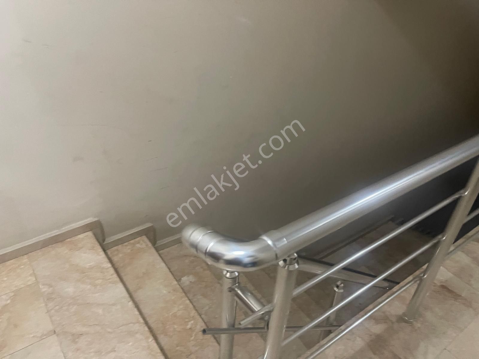 Karabağlar Tahsin Yazıcı Satılık 3+1 Ebeveyn Banyolu Oda - Görsel 26