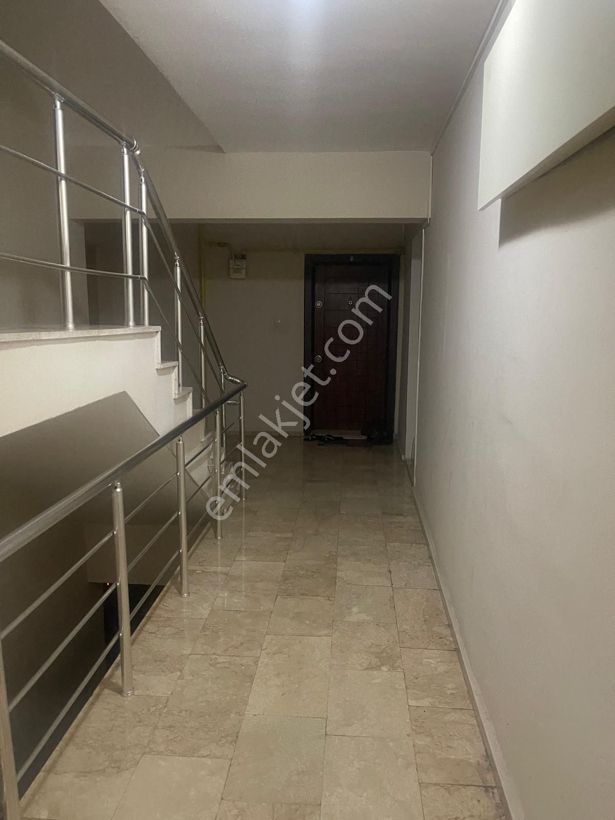 Karabağlar Tahsin Yazıcı Satılık 3+1 Ebeveyn Banyolu Oda - Görsel 24