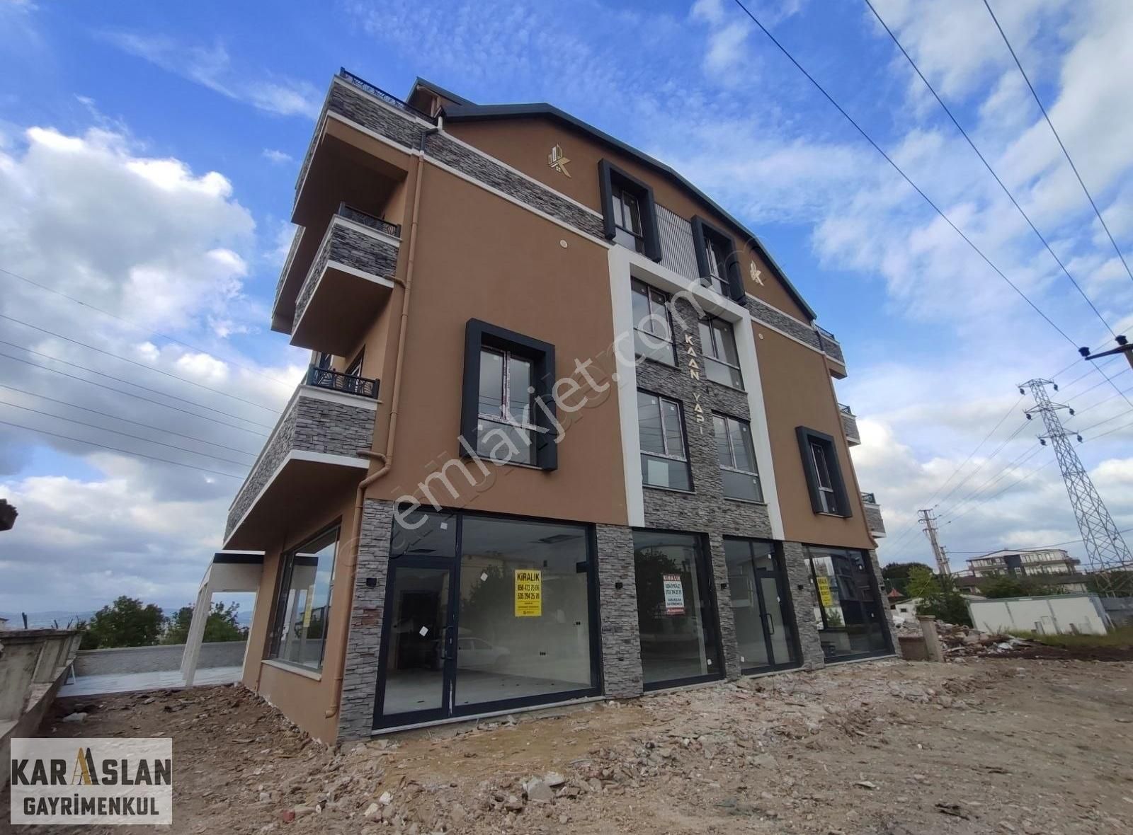 Başiskele Yaylacıkta Kiralık İş Yeri Dükkan
