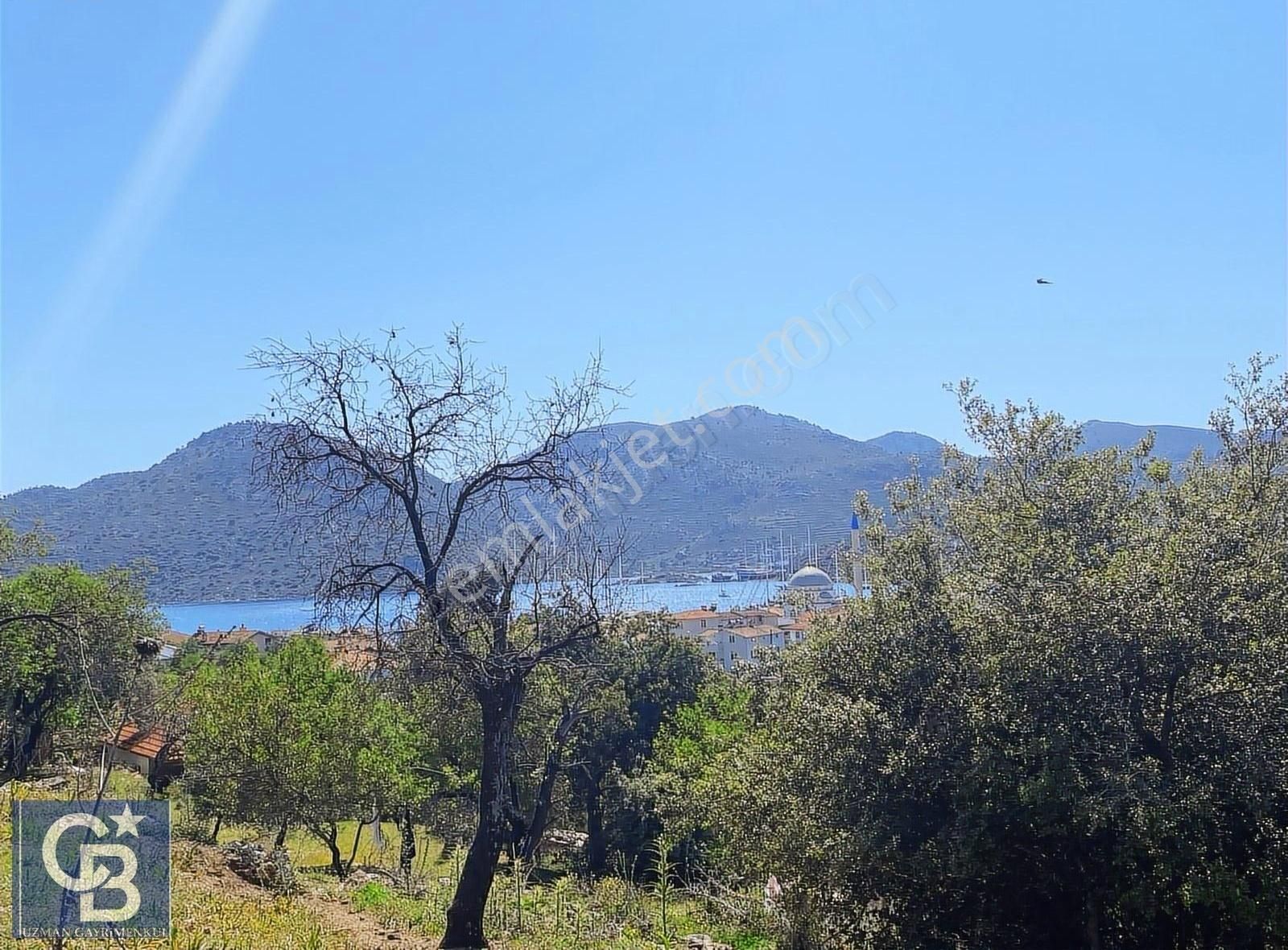 C.b.burak Efe Den Marmaris Bozburun Deniz Ve Doğa Manzaralı Arsa