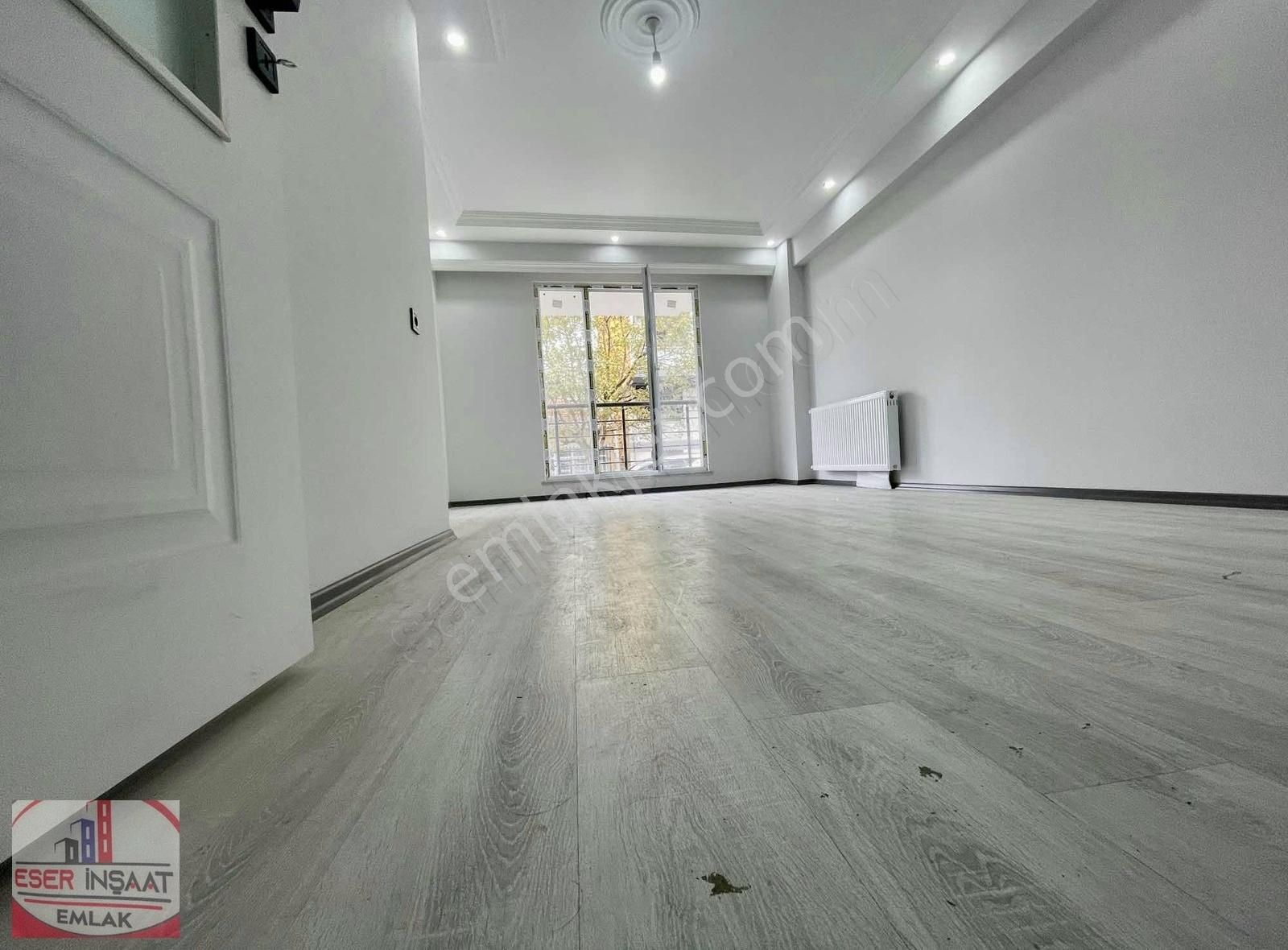 Eser Yapıdan Satılık2+1 90m2 Balkonlu Sıfır Y Giriş
