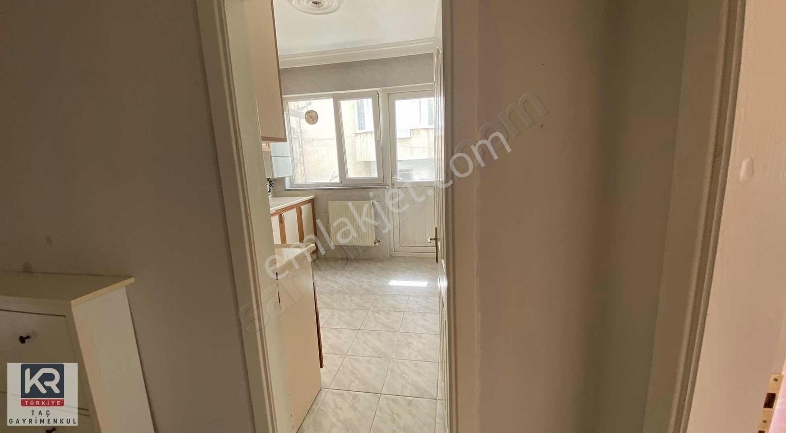 Kr Taç Kiralık Beşevler Konak Cd 2+1 Daire