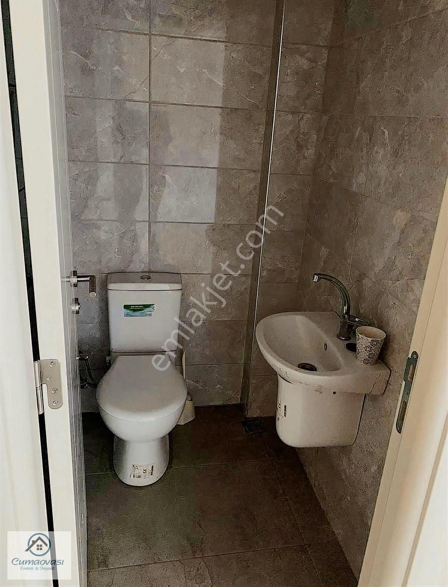 Cumaovası Emlak'tan Kiralik Merkezde 1+1 Ofis-daire